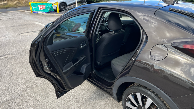 Honda Civic 1.8 i-VTEC SE Plus 5dr [Nav] Petrol Hatchback